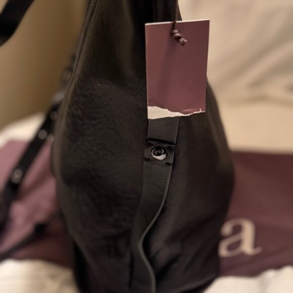 Kooba Black Leather Shoulder Purse with Zip decoration - Picture 2 of 7